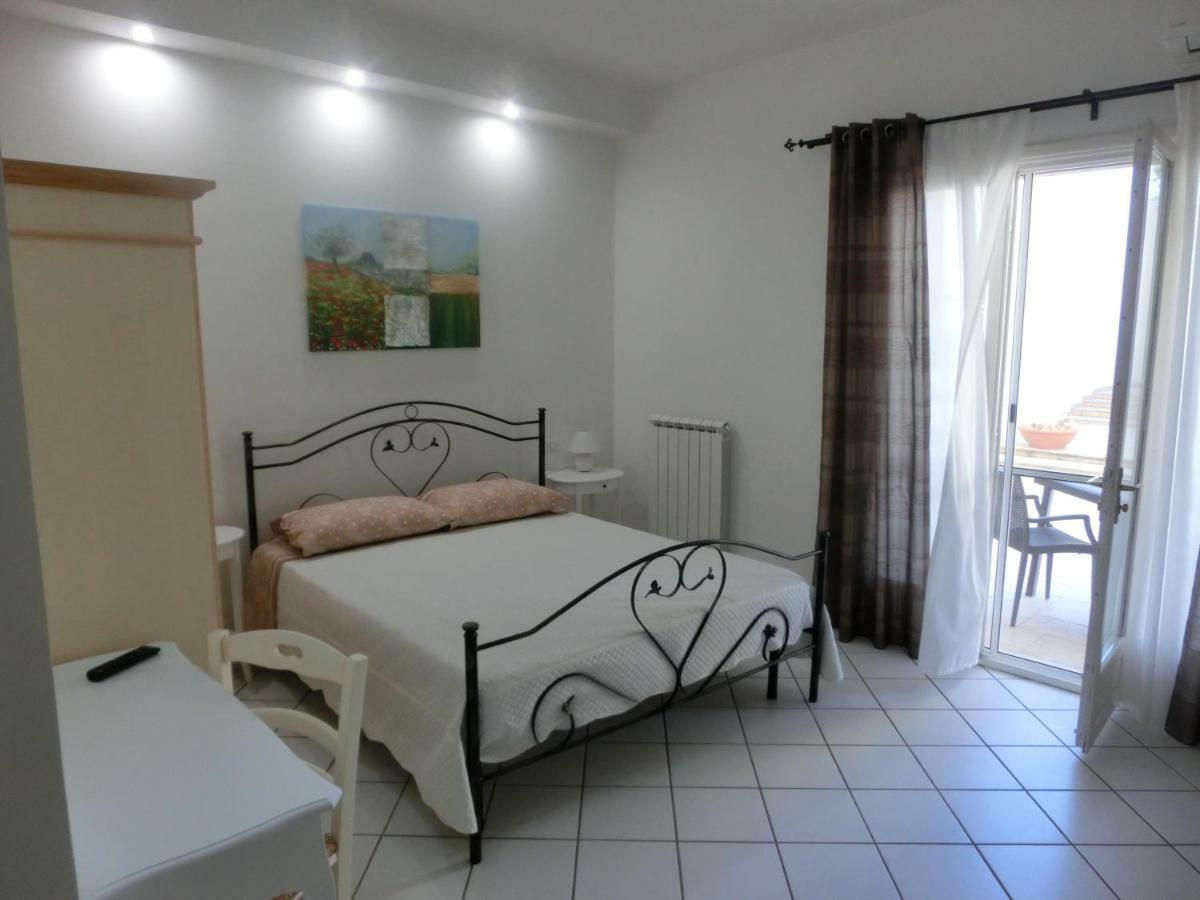 B&B Villa 16 Pini Lecce Exterior photo